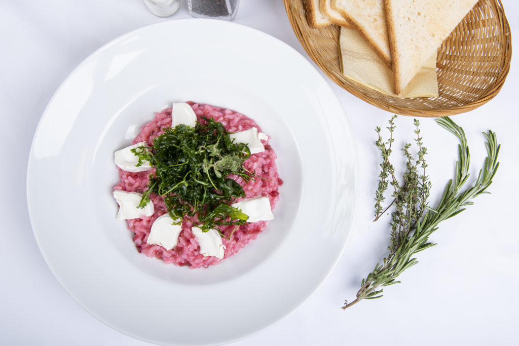 Randenrisotto mit Geisskäse und frittierter Rucola